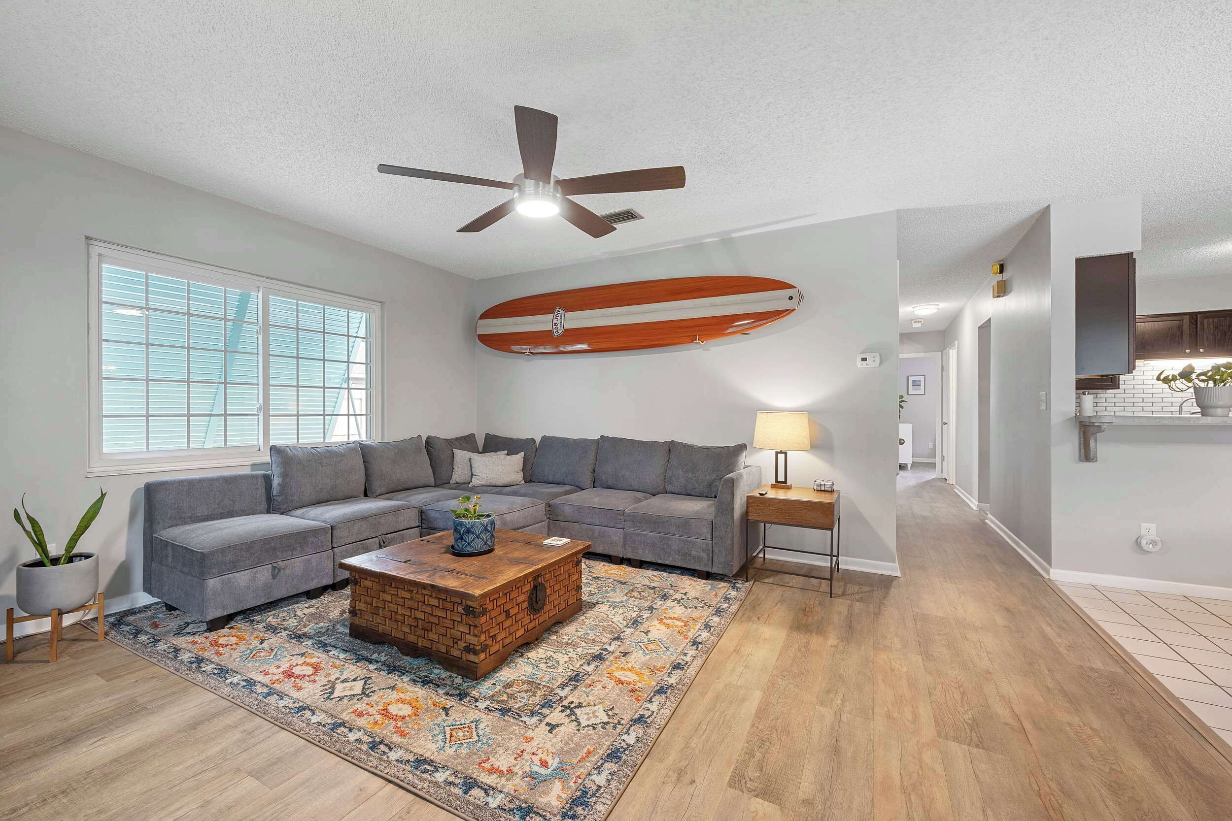 Casa, letti multipli, patio, vista giardino (Casa Playa) | Area soggiorno | TV a schermo piatto 42 pollici con canali digitali