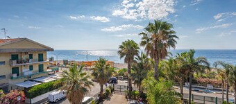 Apartment 'I Ciottoli Dello Ionio - Apt 5' with Mountain View, Shared Terrace and Balcony