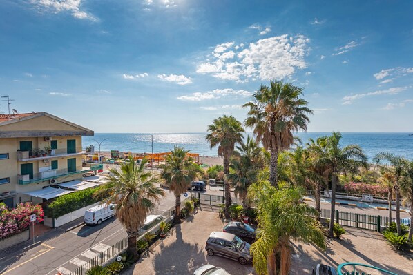 Exterior - Apartment 'I Ciottoli Dello Ionio - Apt 5' with Mountain View, Shared Terrace and Balcony (Mascali)