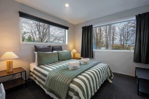 2 bedrooms, WiFi, bed sheets