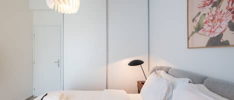 2 chambres, accĂšs au Wi-Fi (inclus), literie fournie