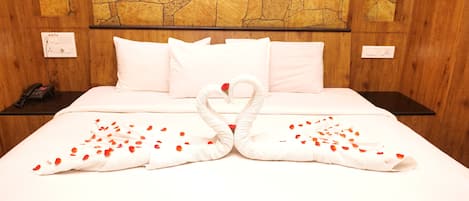 Suite AC Room | Free WiFi