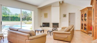 Villa avec piscine aux portes de Bordeaux