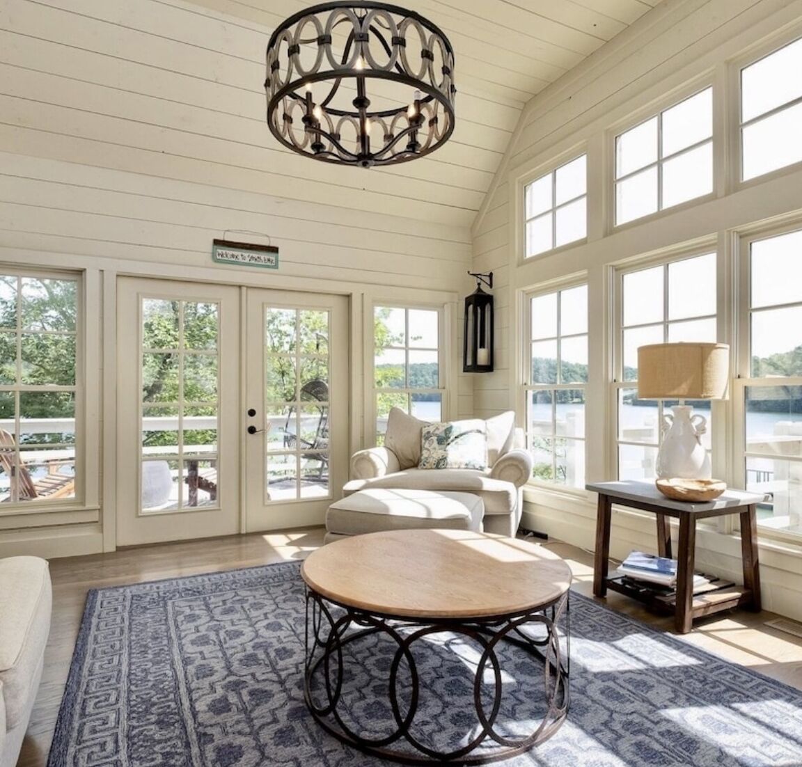 TV connectée, cheminée