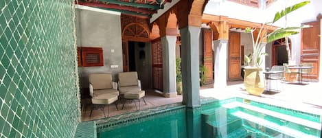 Piscina a l'aire lliure