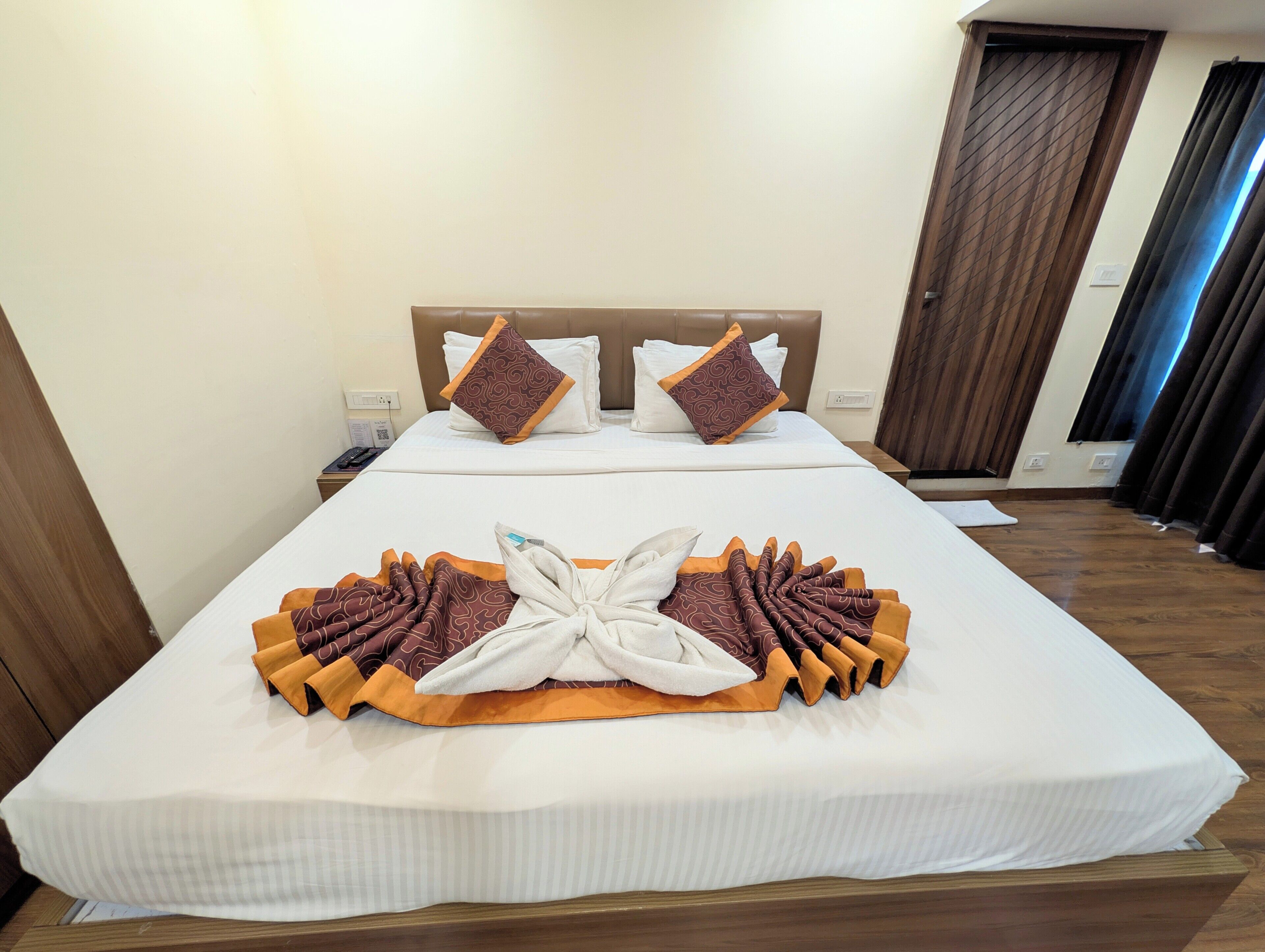 Club Room | Soundproofing, free WiFi