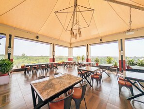 Terrace/patio - Hotel Solaris (Indore)