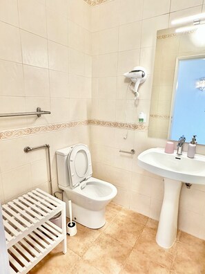 Haartrockner, Handtücher