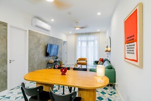 Apartment | 1 bedroom, Internet - w Charming 1BR in Santa Ana s Best Area (Panama City)