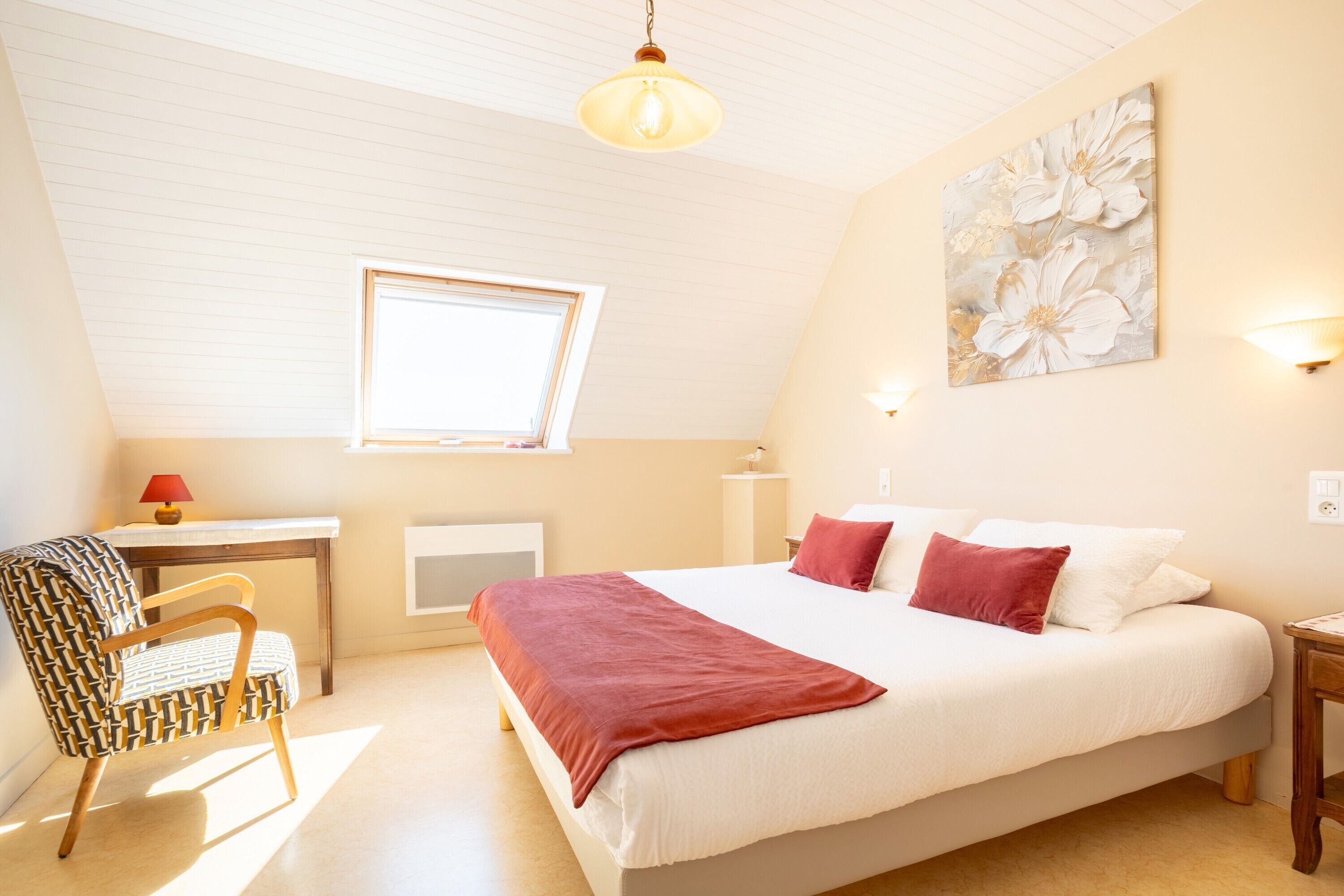 2 slaapkamers, een strijkplank/strijkijzer, wifi, beddengoed