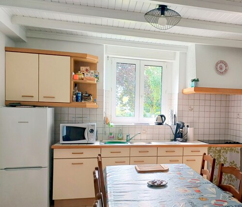 Guest Room 2 at Kerantum with Shared Terrace, Shared Garden and Wi-Fi