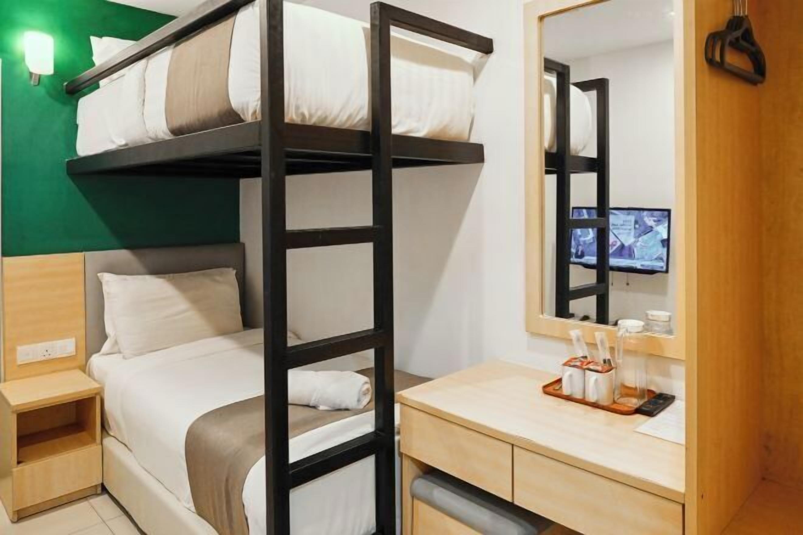 Desk, free WiFi, bed sheets