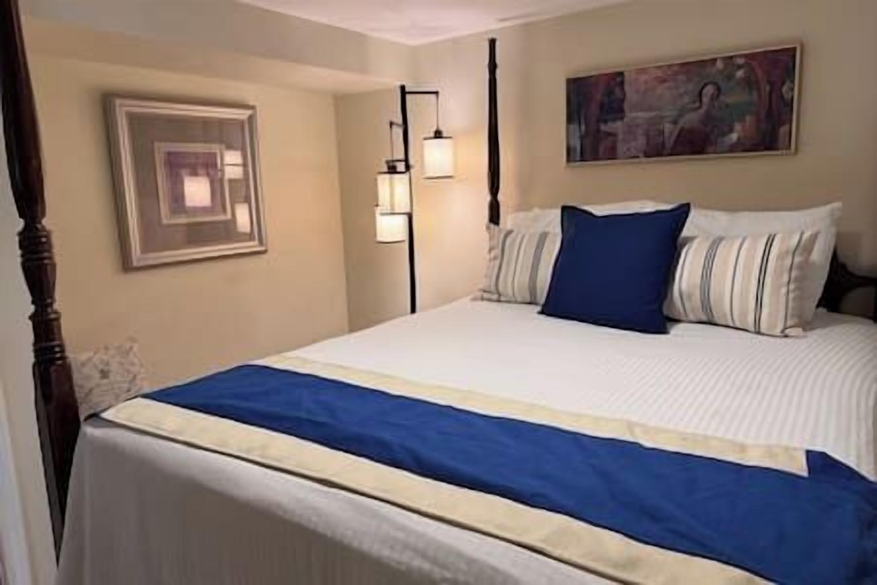 2 chambres, accès au Wi-Fi (inclus), literie fournie