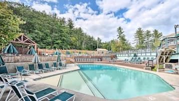 Indoor pool, outdoor pool