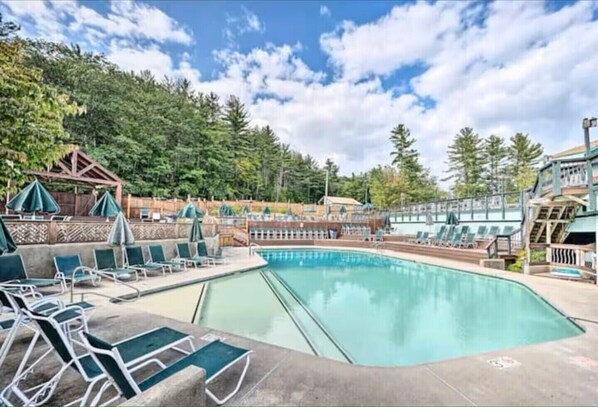 Indoor pool, outdoor pool