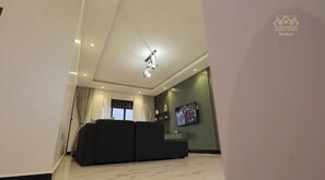 Unclassified image, 2 of 9, button - Spacious 9-bedroom apartments with AC, WiFi in welcoming Kampala (Kampala)
