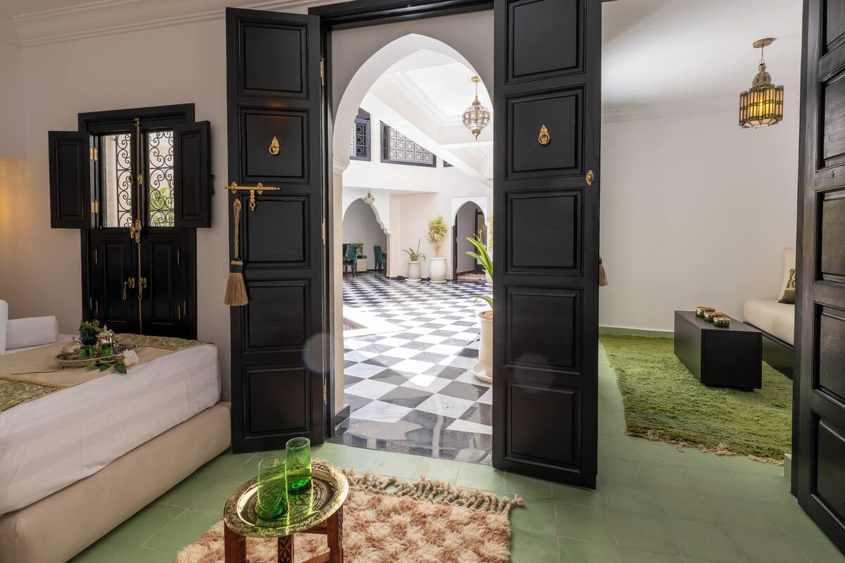 Deluxe Triple Room | In-room safe, free WiFi