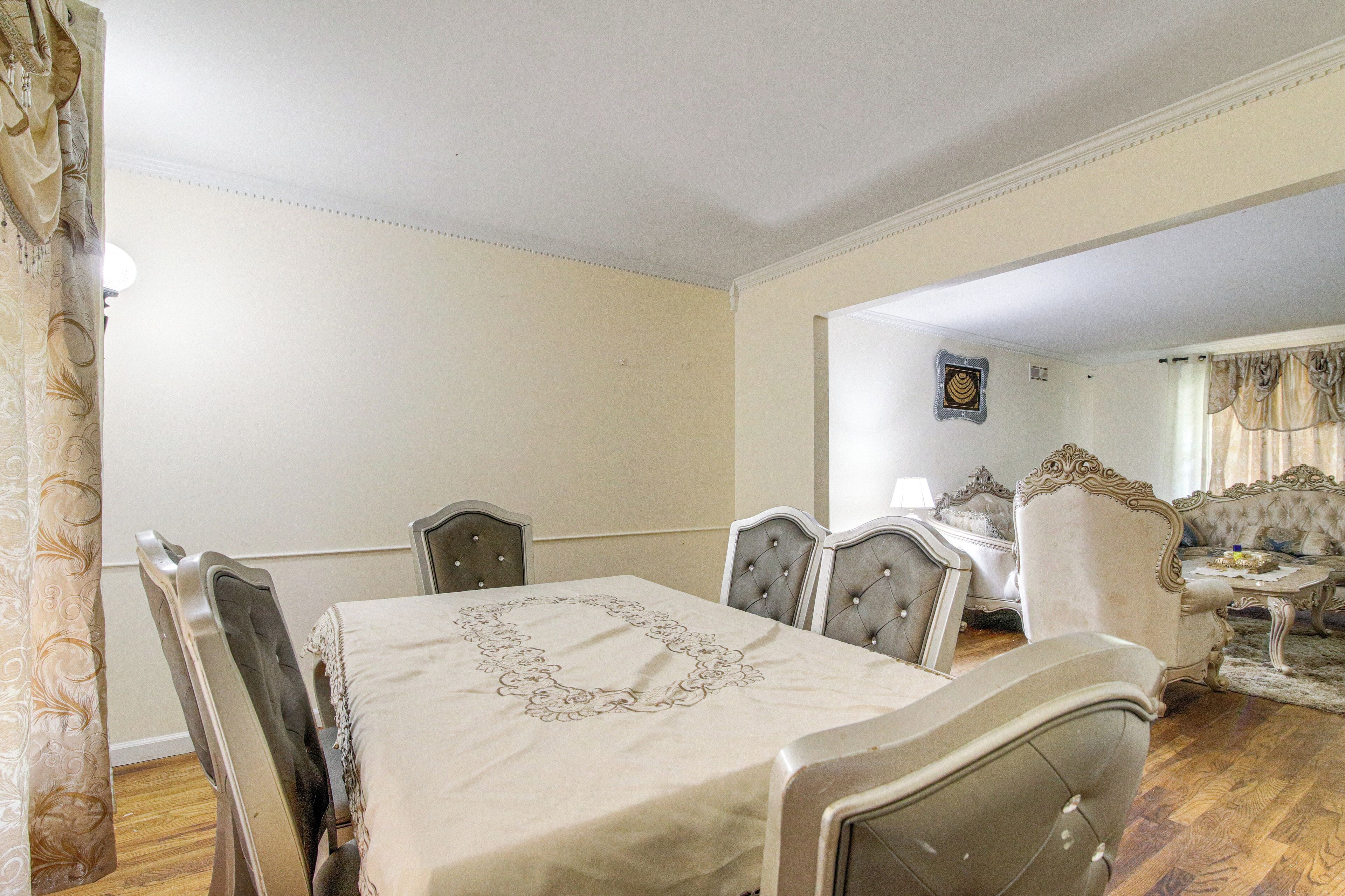 Rumah (4 Bedrooms) | Interior
