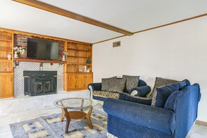 House (4 Bedrooms) | Interior - Stay & Play in Memphis: Family Home w/ Yard! (Memphis)