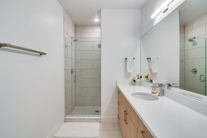 Apartment (2 Bedrooms) | Interior - 3 Mi to Lake Dillon: Condo Near Shops & Eats! (Silverthorne)