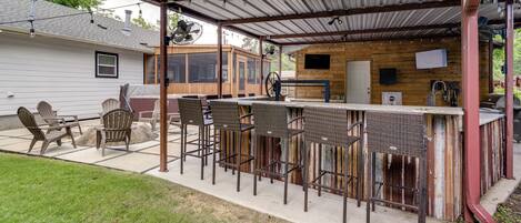 House (3 Bedrooms) | Front of property