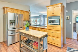 House (3 Bedrooms) | Interior - Creekside Buena Vista Retreat: Walk to Main St! (Buena Vista)