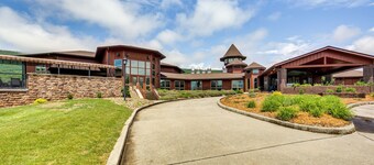 Golf Course On-site: Spacious Hollidaysburg Home!