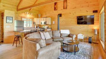 House (1 Bedroom) | Front of property