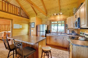 House (1 Bedroom) | Interior - 'pine Knob' Cabin w/ Snowy Bluff Views in Mindoro! (Mindoro)