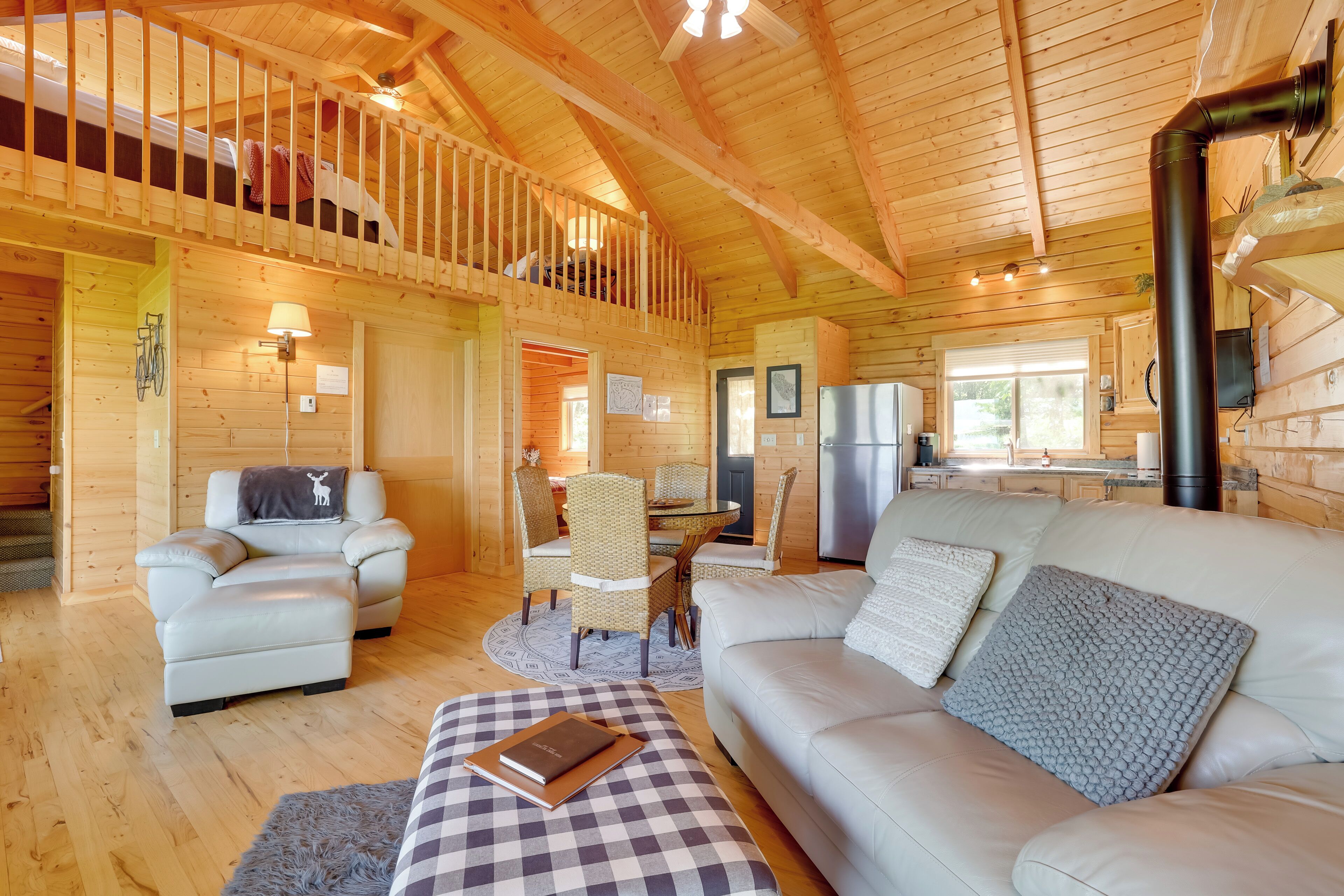 House (1 Bedroom) | Interior