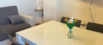 Family apartment just a stone's throw from the sea