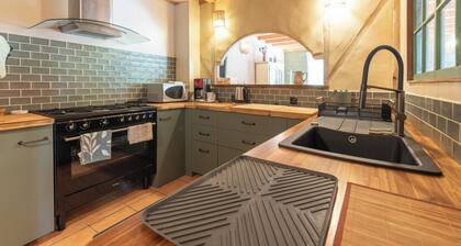 Ferienhaus 'La Buena Onda' mit Bergblick, privater Terrasse und eigenem Garten