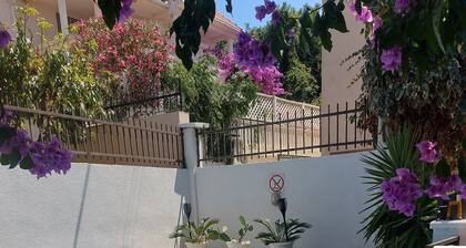 5-bedroom villa in fabulous Utjeha with AC, WiFi