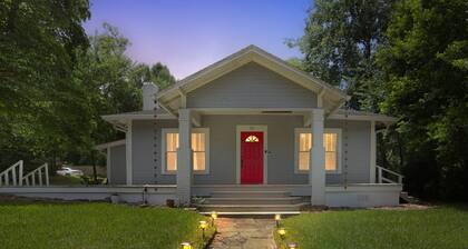 Magnolia House Walk To Festival Park 3 Bedroom Home