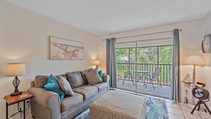 Condo, 1 quarto | Área de estar | Smart TV