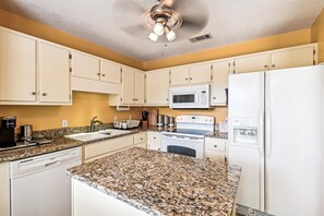 Maison, 3 chambres | Cuisine privée