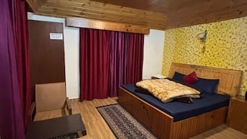 Deluxe Room, Mountain View | Free WiFi