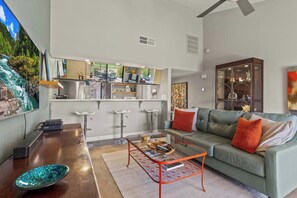 TV - Your Desert Escape Starts with Navigate Stays (Palm Desert)