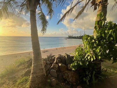 Panoramic Viewhouse Only 2-min Drive To Beach