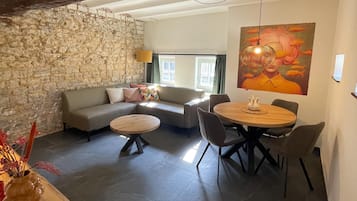Cottage | Living room