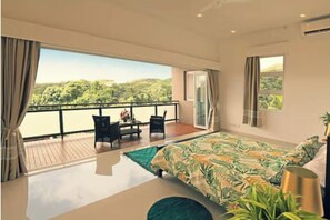 4 bedrooms, free WiFi, bed sheets