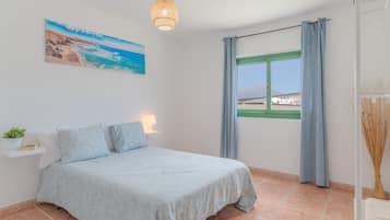 2 dormitorios, tabla de planchar con plancha, wifi y ropa de cama