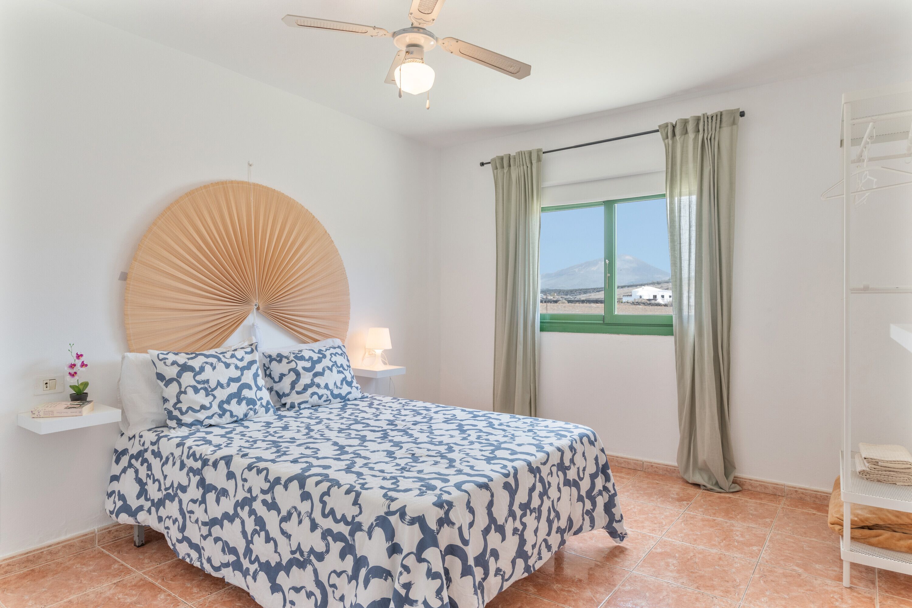 2 slaapkamers, een strijkplank/strijkijzer, wifi, beddengoed