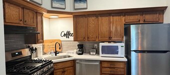 Texas Gulf Coast 3BR/1BA