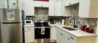 Texas Country 2BR 1BA