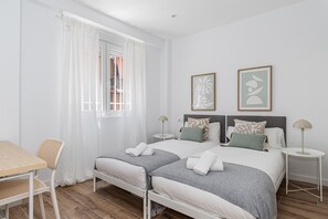 2 bedrooms, iron/ironing board, free WiFi - Waou Quintana - Ciudad Lineal (Madrid)
