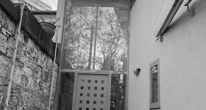 Dublin Charm on Baggot Lane