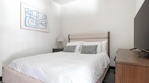 1 Schlafzimmer, Schreibtisch, Bügeleisen/Bügelbrett, WLAN