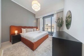 2 室のベッドルーム、アイロン / アイロン台、WiFi、ベッドシーツ