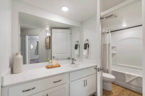 Shower, hair dryer, towels - Poolside Near the Landing For 2 (Branson)